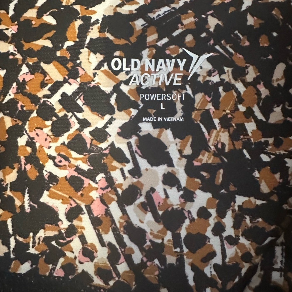 Old Navy Active Powersoft Multicolor Abstract Capri Leggings, Size: Large - Picture 3 of 3